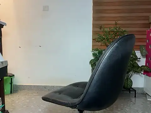 LucytheDevilQueen's Webcam Show