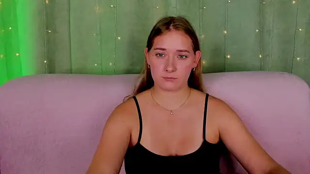 AlinaVice's Live XXX Chat