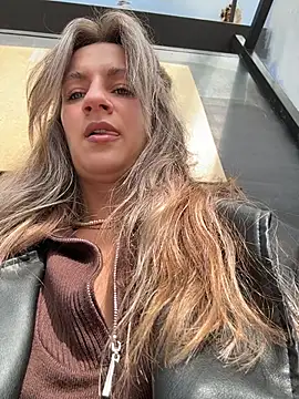 EvvaMur Live XXX Chat