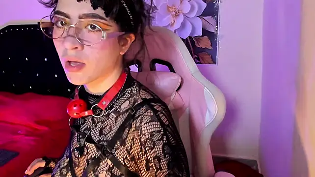 Czat XXX na żywo – kitty__chs