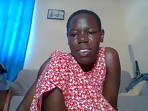 Blacksexyqueen24's Live XXX Chat