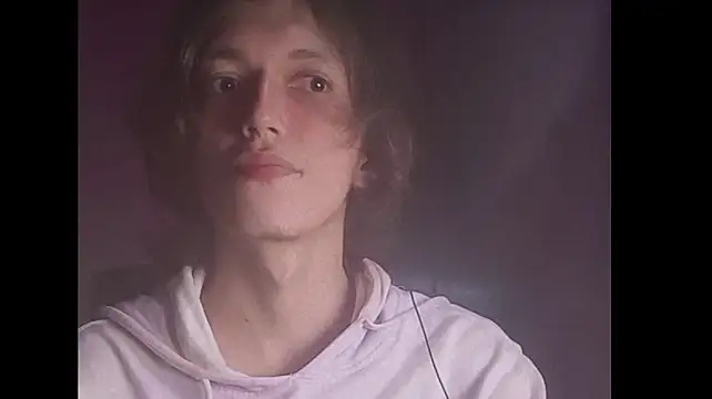 cherryuwu webkamerás műsora
