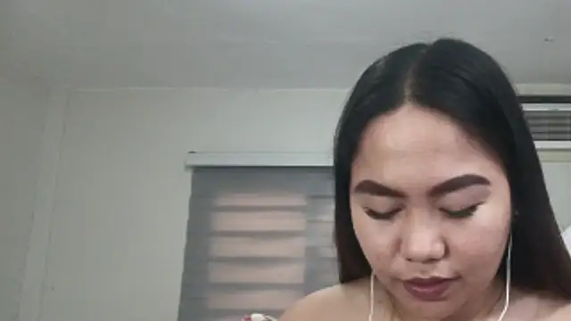 CandieHand's Live XXX Chat
