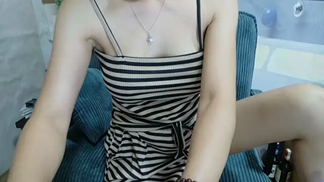 Chatroom XXX en direct de Azura_a