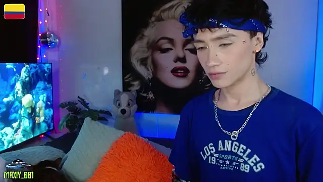 maxiy_001 – Live XXX-chat