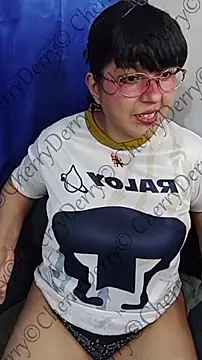 Chat +18 de CherryDerry ao vivo