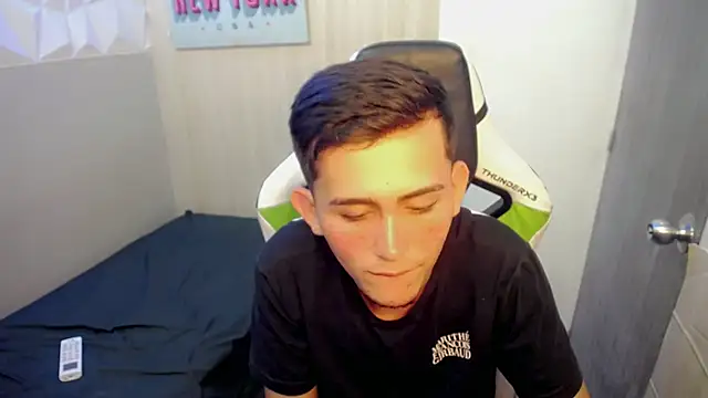 Živý XXX chat JaxBlue_