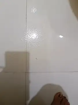 Divya3107のライブXXXチャット