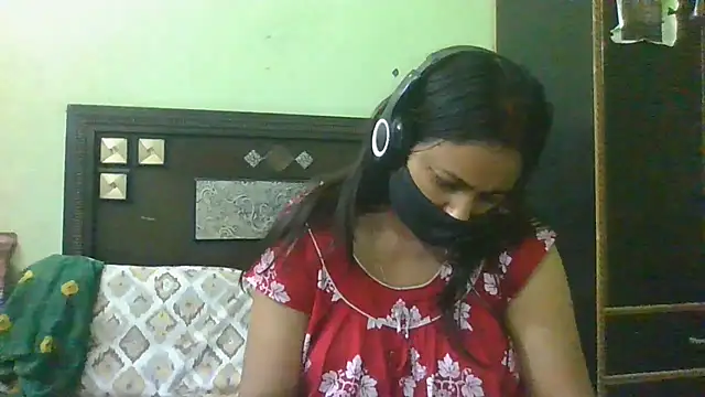 couplesuni's Live XXX Chat