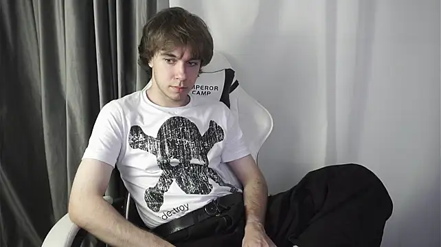 Chatroom XXX en direct de DaveBevy