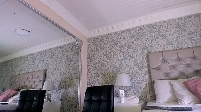 NoaahTylor Live XXX-chat
