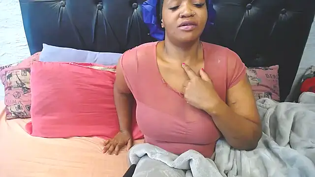 دردشة CandyBoobs69 الجنسية المباشرة