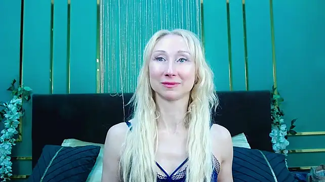 KissDreamm's Live XXX Chat