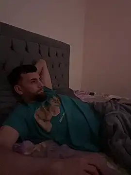 Robynson97 – Naživo XXX chat