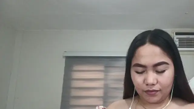 Živý XXX chat CandieHand