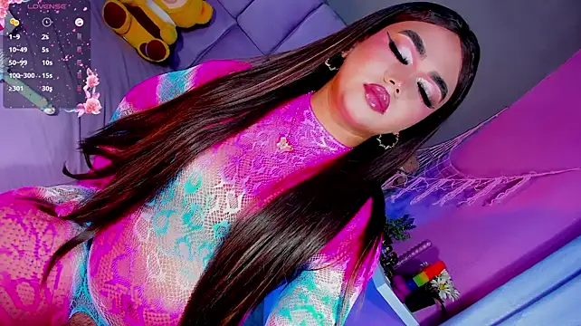 Lovely-Hinata Show Webcam