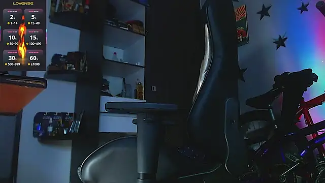justincs XXX чат на живо
