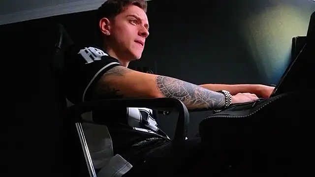 FelixStarkk Webcam show