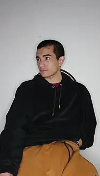 Thick_Cock Chat XXX in diretta