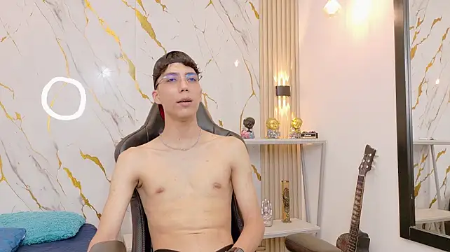 Nikolay_Gregori 现场XXX聊天
