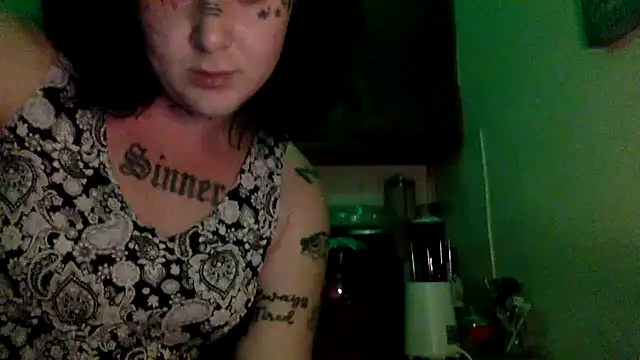 Pokazy przed kamerką – CurvyTrans2002