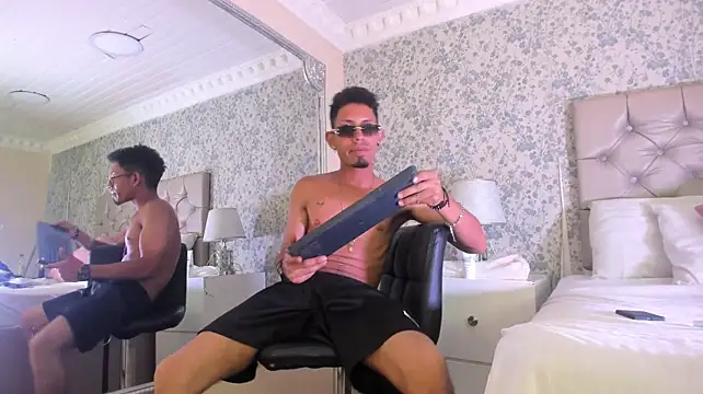 NoaahTylor Webcam-Show