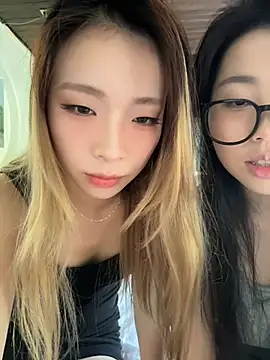 xiaozz-001 Webcam-Show