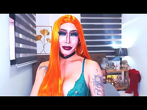 DominateMistressTania Show Webcam