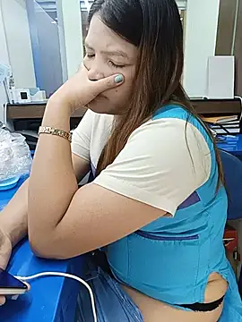Wild_OfficeGirl_Margarett – Naživo XXX chat