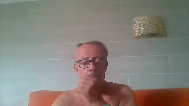 tuggy59's Live XXX Chat