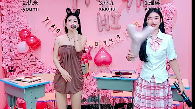 MS-520 Live XXX-Chat
