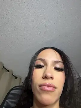 Miaa_love6969's Live XXX Chat
