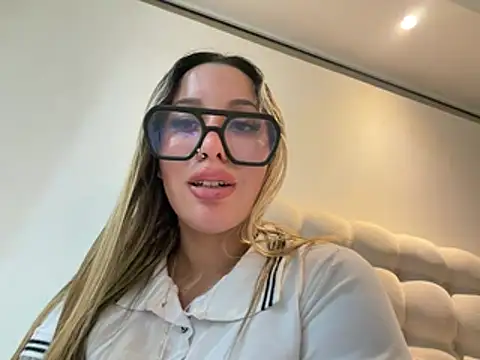 Mialunaxx – Live XXX-chat