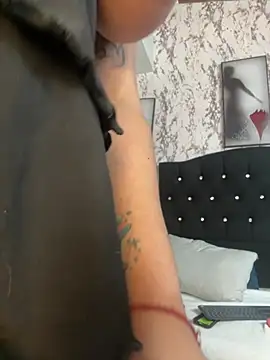 Larissa_Antonella XXX чат на живо
