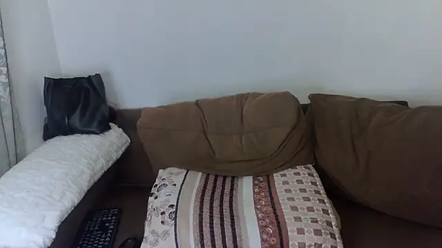 DIRTIENASTY Adlı Modelin Canlı XXX Sohbeti