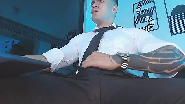 Вебкам-шоу ALPHA_DOMINUS_