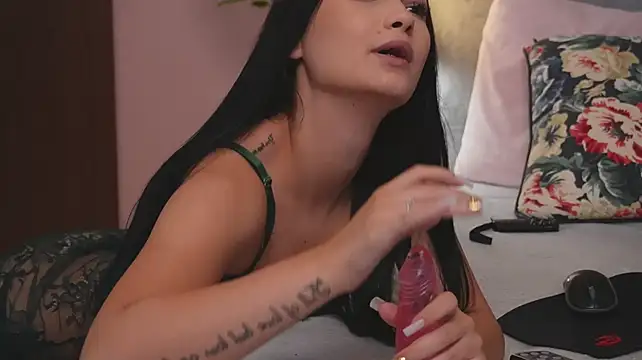 EmyGrace's Live XXX Chat