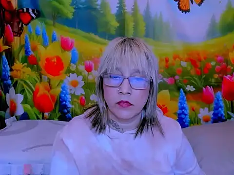 indianroxy Chat XXX live