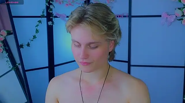 cumboydoll Adlı Modelin Web Kamerası Şovu