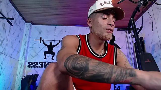 DrakeNeumann's Live XXX Chat