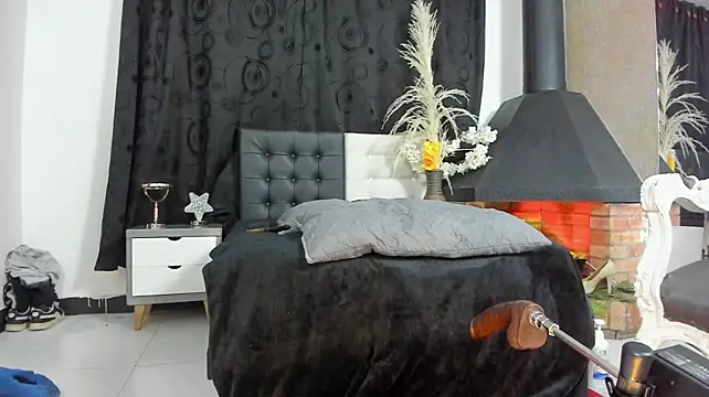 Chat XXX ao vivo de Almaazz