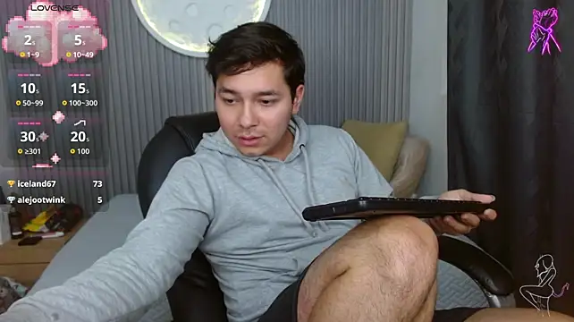 Chat XXX en directo de Julian_Smith21