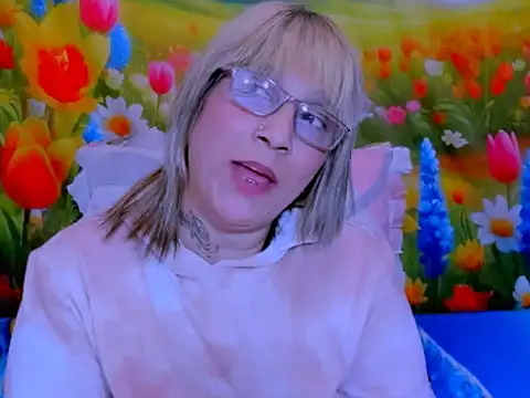 Czat XXX na żywo – indianroxy