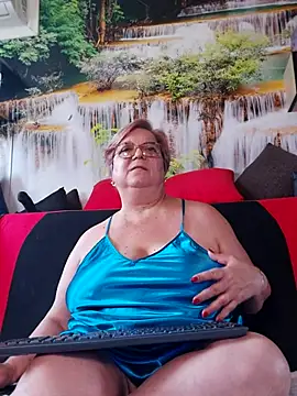 QueenPammy1 라이브 XXX 채팅