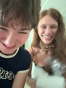 XXX chat uživo modela IceMur