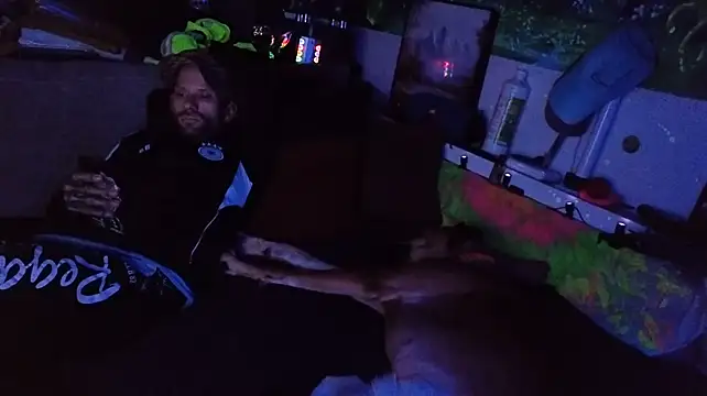 Cojote – Naživo XXX chat