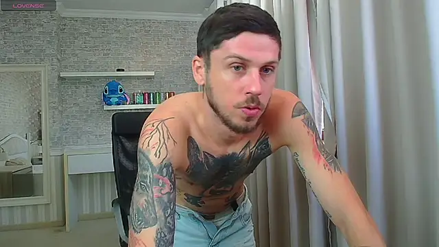 JonahShaw লাইভ XXX চ্যাট