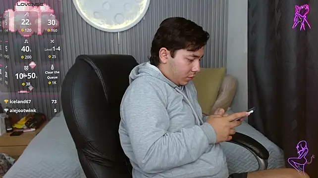 Julian_Smith21's Live XXX Chat
