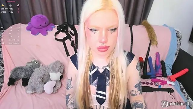 HelenGoat's Live XXX Chat