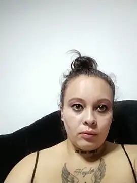 Czat XXX na żywo – patty_squirt_